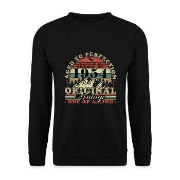 1954 Birthday Made in 1954 - Unisex Sweatshirt - black - Front - Alina (178cm) & Michal (187cm)