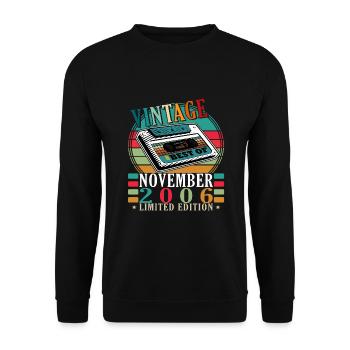 November 2006 Original 18 Year Old Birthday - Unisex Sweatshirt - black - Front - Alina (178cm) & Michal (187cm)
