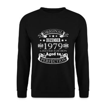 Birthday in December 1979 - December - Unisex Sweatshirt - black - Front - Alina (178cm) & Michal (187cm)
