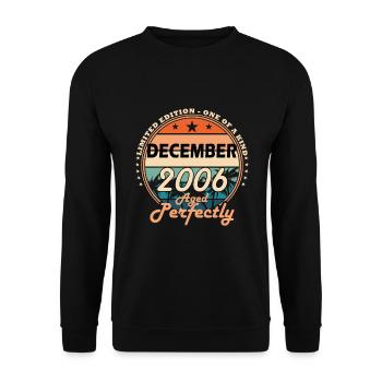 December 2006 Anniversary December 2006 December - Unisex Sweatshirt - black - Front - Alina (178cm) & Michal (187cm)