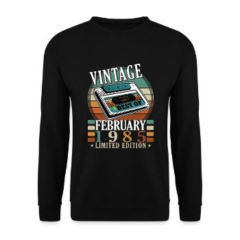 February 1985 Jubilee February 1985 February - Unisex Sweatshirt - black - Front - Alina (178cm) & Michal (187cm)