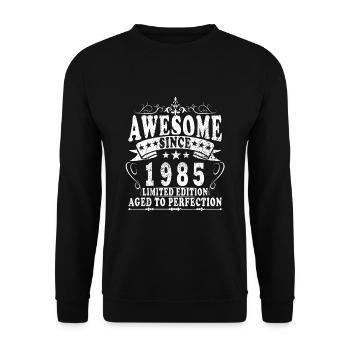 1985 Birthday 1985 Vintage 1985 Birthday - Unisex Sweatshirt - black - Front - Alina (178cm) & Michal (187cm)