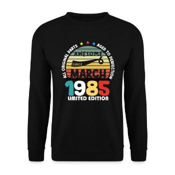 39 Years Old Made In 1985 Vintage March 1985 - Sweat-shirt Unisexe - noir - Devant - Alina (178cm) & Michal (187cm)
