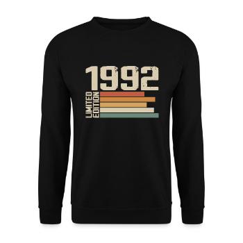 1992 Vintage - Retro 1992 Birthday Gift 1992 - Unisex Sweatshirt - black - Front - Alina (178cm) & Michal (187cm)