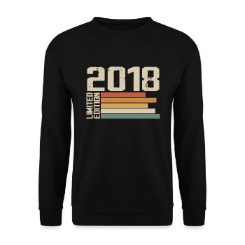 2018 Jahrgang - Retro 2018 Geburtstagsgeschenk 2018 - Unisex Pullover - Schwarz - Vorne - Alina (178cm) & Michal (187cm)