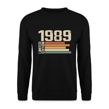 1989 Vintage - Retro 1989 Birthday Gift 1989 - Unisex Sweatshirt - black - Front - Alina (178cm) & Michal (187cm)