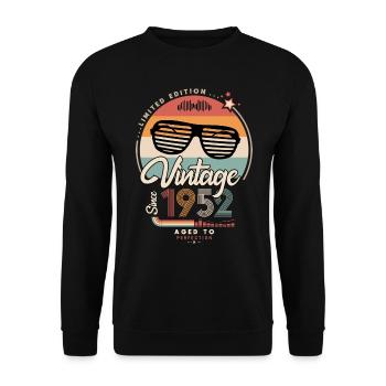 Jahrgang seit 1952 - Unisex Pullover - Schwarz - Vorne - Alina (178cm) & Michal (187cm)