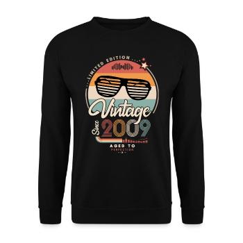 Vintage since 2009 - Sweat-shirt Unisexe - noir - Devant - Alina (178cm) & Michal (187cm)