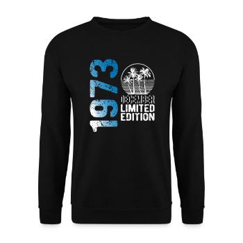 December 1973 limited edition Vintage Birth Year - Unisex Sweatshirt - black - Front - Alina (178cm) & Michal (187cm)