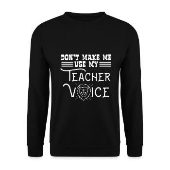 Teacher Voice - Englisch Leher Grundschullehrer - Unisex Pullover - Schwarz - Vorne - Alina (178cm) & Michal (187cm)