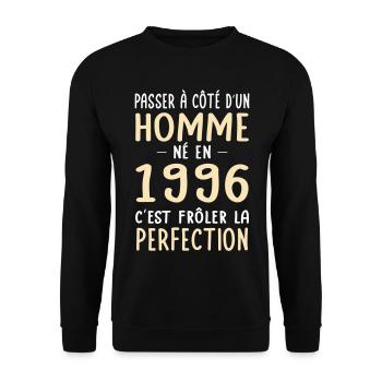Né en 1996 – Frôler la perfection  - Sweat-shirt Unisexe - noir - Devant - Alina (178cm) & Michal (187cm)