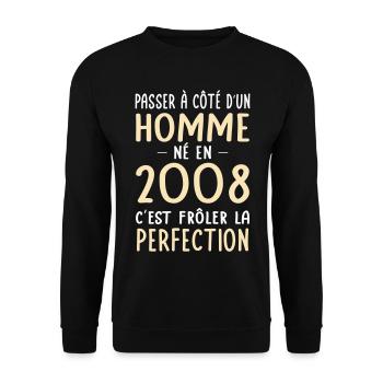 Né en 2008 – Frôler la perfection  - Sweat-shirt Unisexe - noir - Devant - Alina (178cm) & Michal (187cm)