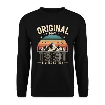 May 1981 – Legend of the Peaks and Mountains - Unisex Sweatshirt - black - Front - Alina (178cm) & Michal (187cm)