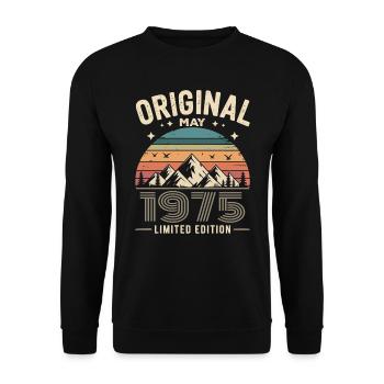 May 1975 – Legend of the Peaks and Mountains - Unisex Sweatshirt - black - Front - Alina (178cm) & Michal (187cm)