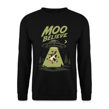 Moo Believe – Kuh trifft UFO Alien - Unisex Pullover - Schwarz - Vorne - Alina (178cm) & Michal (187cm)