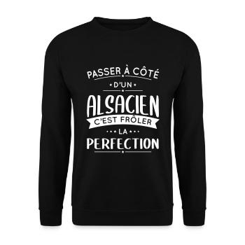 Alsacien - Frôler la perfection - Alsace - Sweat-shirt Unisexe - noir - Devant - Alina (178cm) & Michal (187cm)