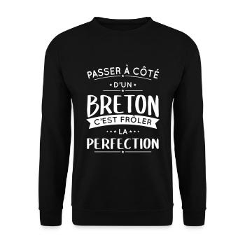 Breton - Frôler la perfection - Bretagne - Sweat-shirt Unisexe - noir - Devant - Alina (178cm) & Michal (187cm)