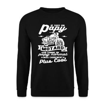 Opa Biker Motorrad - Unisex Pullover - Schwarz - Vorne - Alina (178cm) & Michal (187cm)