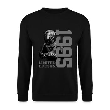 LIMITED EDITION 1995 MOTORCYCLE 31ST BIRTHDAY - Unisex Sweatshirt - black - Front - Alina (178cm) & Michal (187cm)