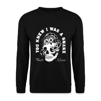 Schlange Skull Vintage - Unisex Pullover - Schwarz - Vorne - Alina (178cm) & Michal (187cm)