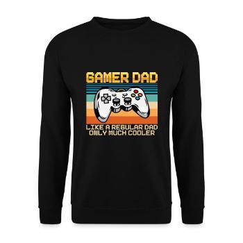Gamer Dad Regular Dad Only Much Cooler - Unisex Pullover - Schwarz - Vorne - Alina (178cm) & Michal (187cm)