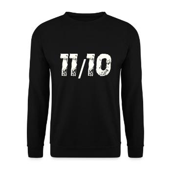 11/10 eleven out of ten gift idea eleven out of ten - Unisex Sweatshirt - black - Front - Alina (178cm) & Michal (187cm)