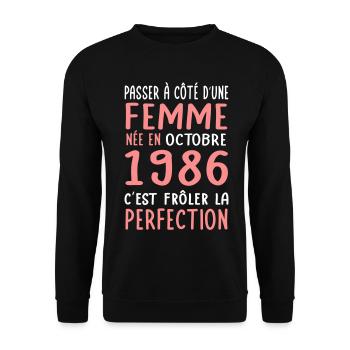 Anniversaire 40 ans - Née en Octobre 1986 - Sweat-shirt Unisexe - noir - Devant - Alina (178cm) & Michal (187cm)