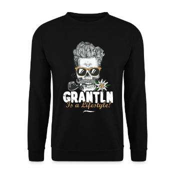 Grantln is a Lifestyle Grantler Bayern Totenkopf - Unisex Pullover - Schwarz - Vorne - Alina (178cm) & Michal (187cm)