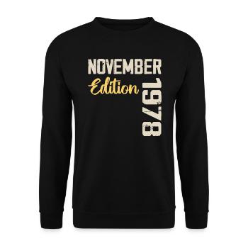Geboren im November 1978 - Ausgabe 1978 - Unisex Pullover - Schwarz - Vorne - Alina (178cm) & Michal (187cm)