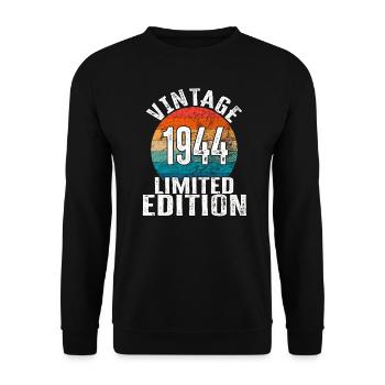 Year of birth 1944 Vintage Limited Edition Retro - Unisex Sweatshirt - black - Front - Alina (178cm) & Michal (187cm)