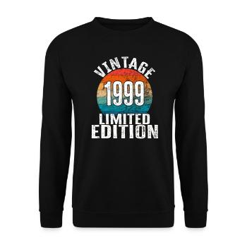 Année de naissance 1999 Vintage Limited Edition Retro - Sweat-shirt Unisexe - noir - Devant - Alina (178cm) & Michal (187cm)