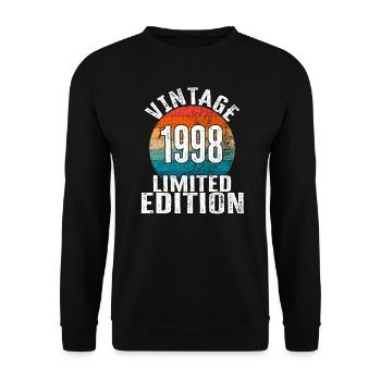 Year of birth 1998 Vintage Limited Edition Retro - Unisex Sweatshirt - black - Front - Alina (178cm) & Michal (187cm)