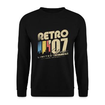 Rétro 2007 Vintage Cadeau d’anniversaire - Sweat-shirt Unisexe - noir - Devant - Alina (178cm) & Michal (187cm)