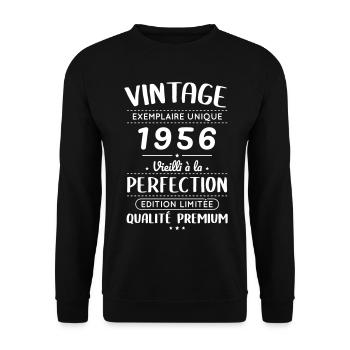 1956 – Vintage – Aged to perfection - Unisex Sweatshirt - black - Front - Alina (178cm) & Michal (187cm)