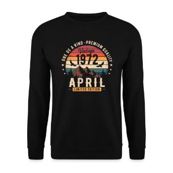 Millésime Anniversaire Avril 1972 April 1972 - Sweat-shirt Unisexe - noir - Devant - Alina (178cm) & Michal (187cm)