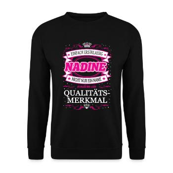 Qualitätsmerkmal Nadine einfach Erstklassig - Unisex Pullover - Schwarz - Vorne - Alina (178cm) & Michal (187cm)