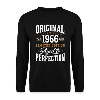 Vintage 1966 Original Vintage Birthday Gift - Unisex Sweatshirt - black - Front - Alina (178cm) & Michal (187cm)