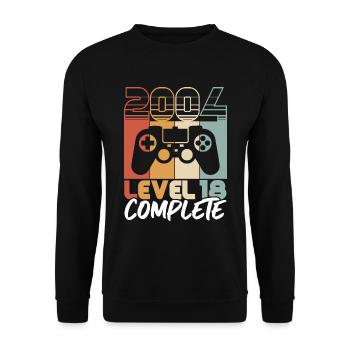 18 Birthday Vintage 2004 Level 18 Complete - Unisex Sweatshirt - black - Front - Alina (178cm) & Michal (187cm)