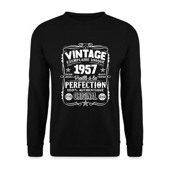 Vintage Made In 1957 Aged To Perfection - Unisex Sweatshirt - black - Front - Alina (178cm) & Michal (187cm)