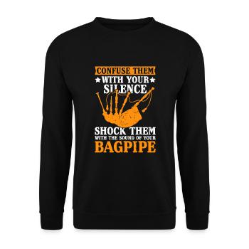 Bagpipers Bagpipes - Unisex Sweatshirt - black - Front - Alina (178cm) & Michal (187cm)