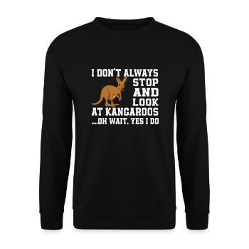 Lustiger Känguru Spruch - Unisex Pullover - Schwarz - Vorne - Alina (178cm) & Michal (187cm)