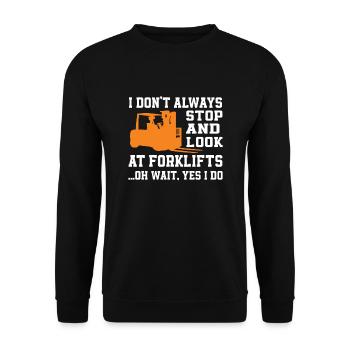 Lustiges Staplerfahrer Shirt - Unisex Pullover - Schwarz - Vorne - Alina (178cm) & Michal (187cm)