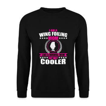 Wing Foiling Mama Surfer Für Frauen - Unisex Pullover - Schwarz - Vorne - Alina (178cm) & Michal (187cm)