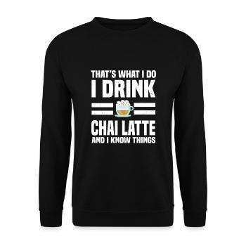 Chai Latte Saying - Unisex Sweatshirt - black - Front - Alina (178cm) & Michal (187cm)