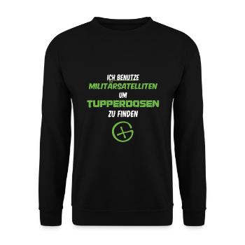 Geocache Ich benutze Militärsatelliten Tupperdosen - Unisex Pullover - Schwarz - Vorne - Alina (178cm) & Michal (187cm)