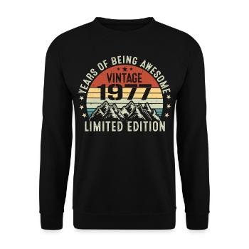 Gift to Celebrate Your Birth Year 1977 - Unisex Sweatshirt - black - Front - Alina (178cm) & Michal (187cm)