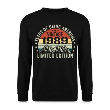 Gift to Celebrate Your Birth Year 1989 - Unisex Sweatshirt - black - Front - Alina (178cm) & Michal (187cm)