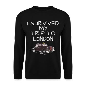 I survived my trip to london souvenir gift - Unisex Sweatshirt - black - Front - Alina (178cm) & Michal (187cm)