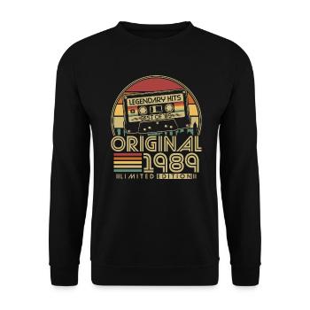 Original 1989 Vintage Retro Vintage 1989 - Unisex Sweatshirt - black - Front - Alina (178cm) & Michal (187cm)