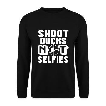 Duck Hunting Duck Hunting Shoot Ducks Not Selfies - Unisex Sweatshirt - black - Front - Alina (178cm) & Michal (187cm)